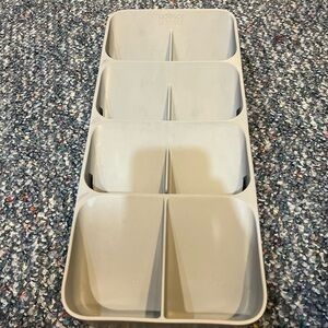 Joseph gray Plastic 6-Compartment Drawer Organizer cutlery